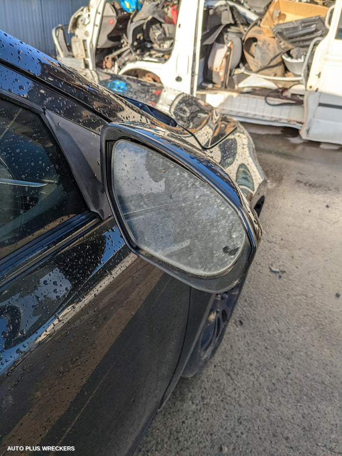 2010 Suzuki Kizashi Right Rear Door Sliding
