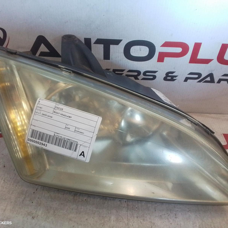 2005 Ford Focus Right Headlamp
