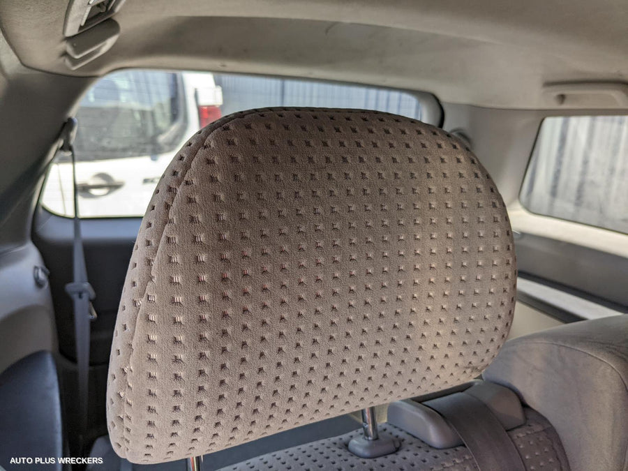 2005 Mitsubishi Grandis Left Front Door