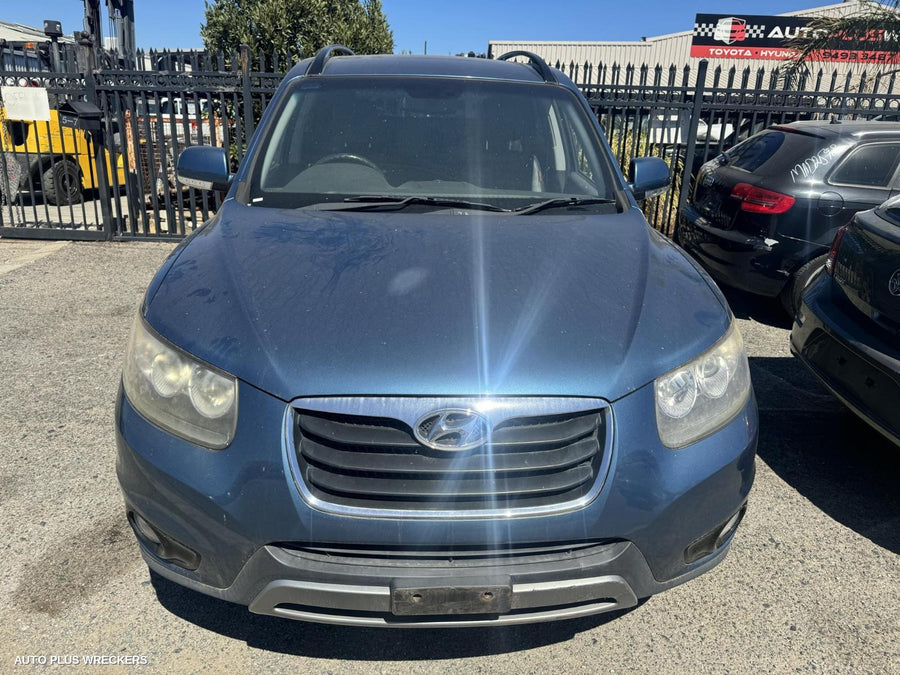 2012 Hyundai Santa Fe Side Step Skirt