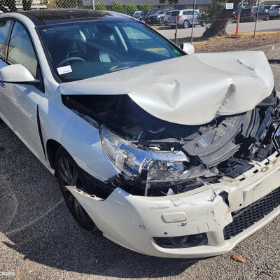 2011 Renault Latitude Right Front Door