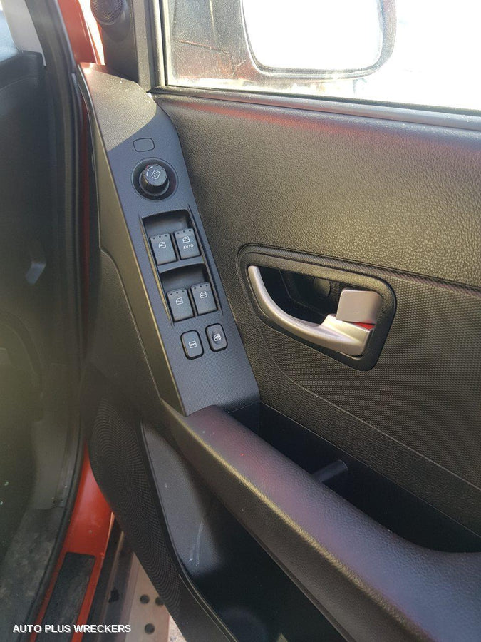 2011 Ssangyong Korando Right Guard