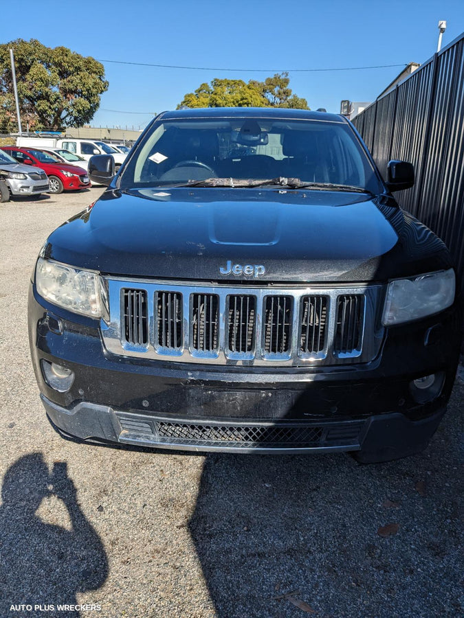 2013 Jeep Grandcherokee Left Guard
