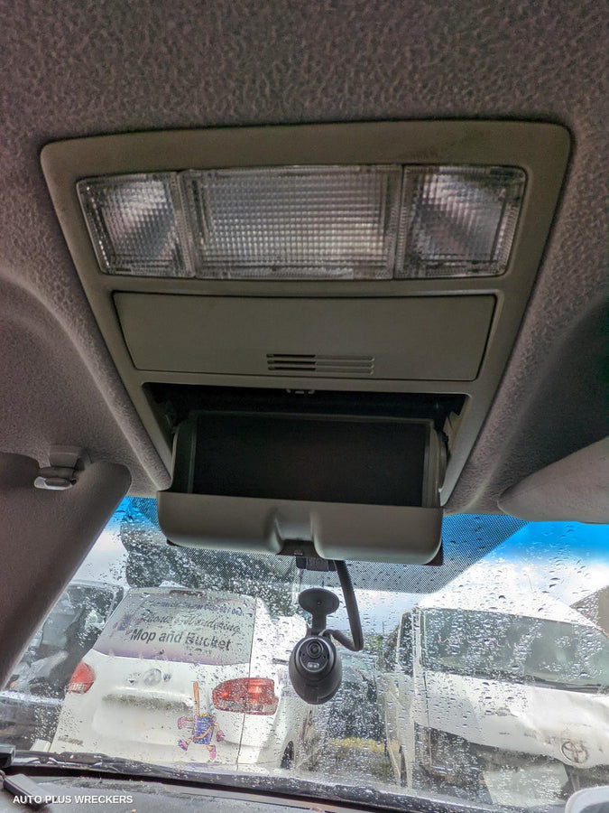 2009 Toyota Aurion Left Guard