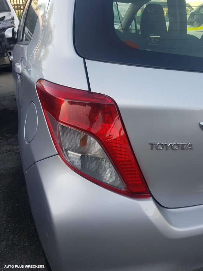 2012 Toyota Yaris Fan