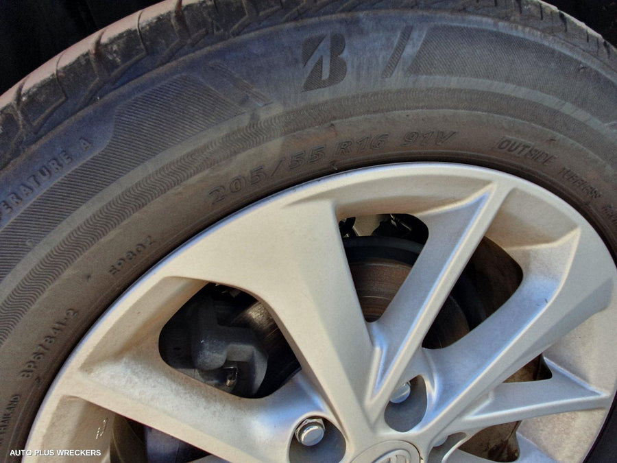 2014 Toyota Corolla Hatch Strut