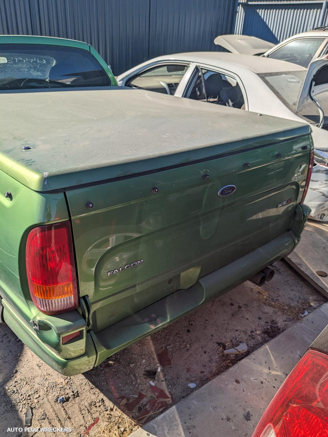 2004 Ford Falcon Right Headlamp