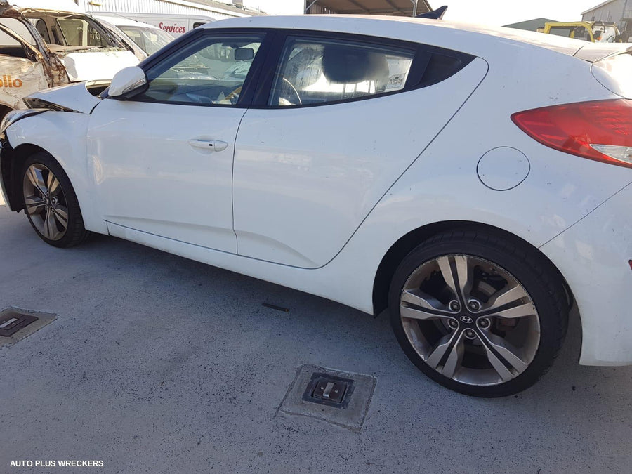 2013 Hyundai Veloster Bootlid Tailgate
