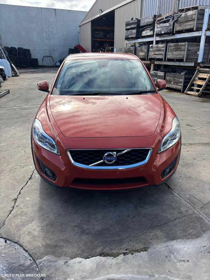 2007-2014 Volvo C30 Side Step Skirt