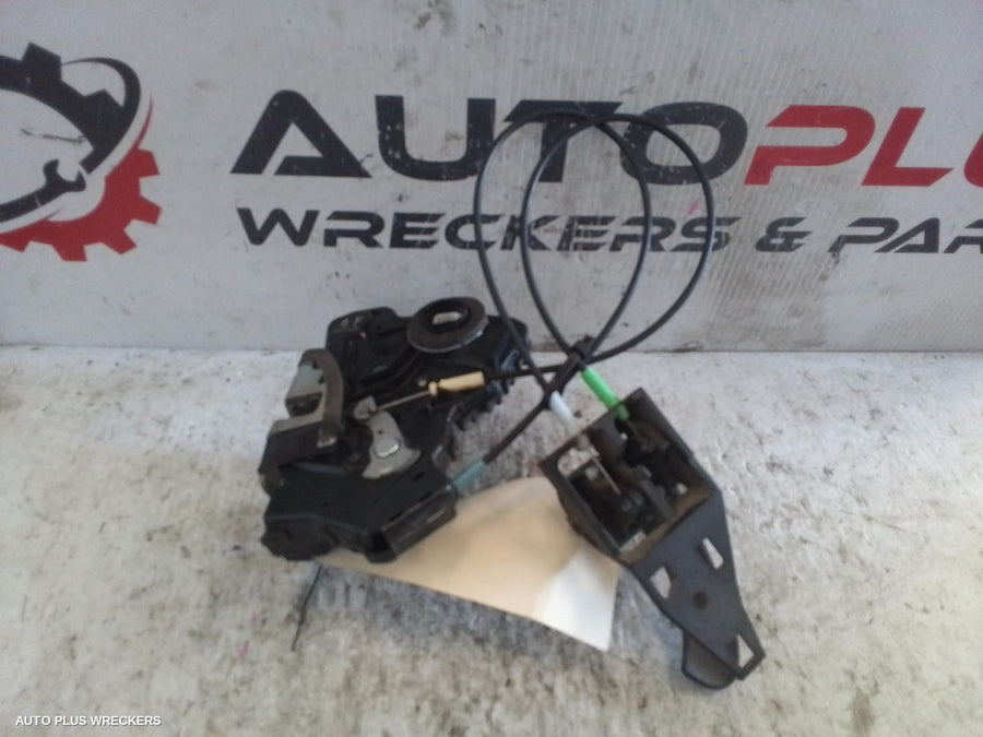 2005-2008 Toyota Rav4 Door Boot Gate Lock