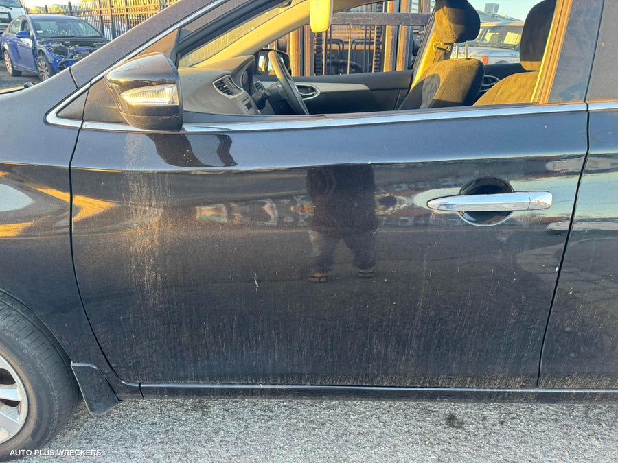 2014 Nissan Pulsar Left Door Mirror