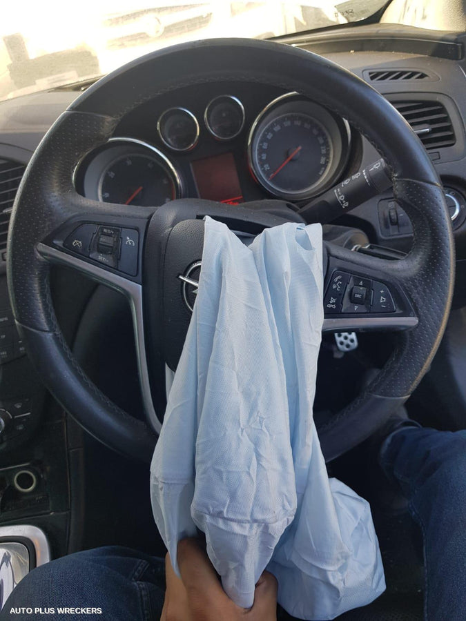 2013 Opel Insignia Right Taillight