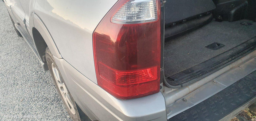 2005 Mitsubishi Pajero Pwr Dr Wind Switch