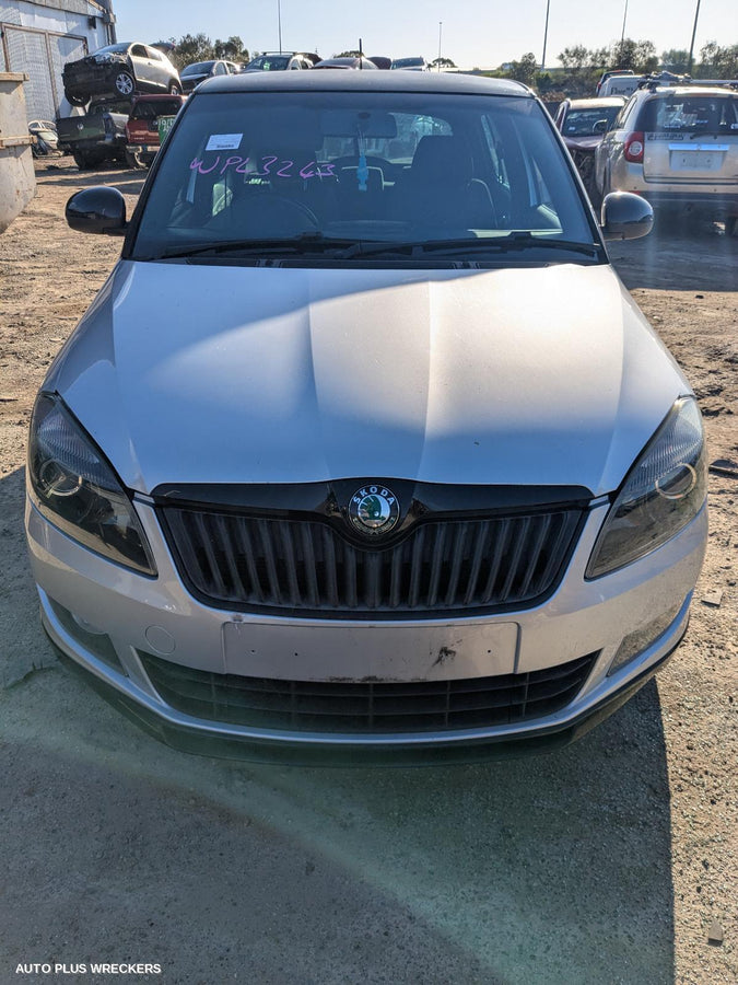 2013 Skoda Fabia Interior Mirror
