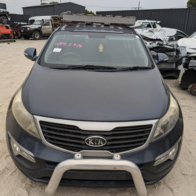 2010 Kia Sportage Right Headlamp