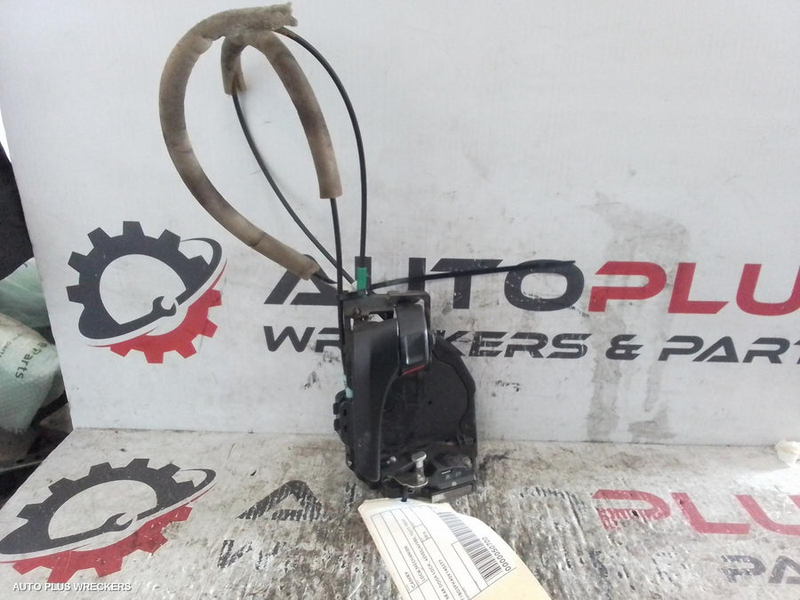 2011-2017 Toyota Camry Door Boot Gate Lock