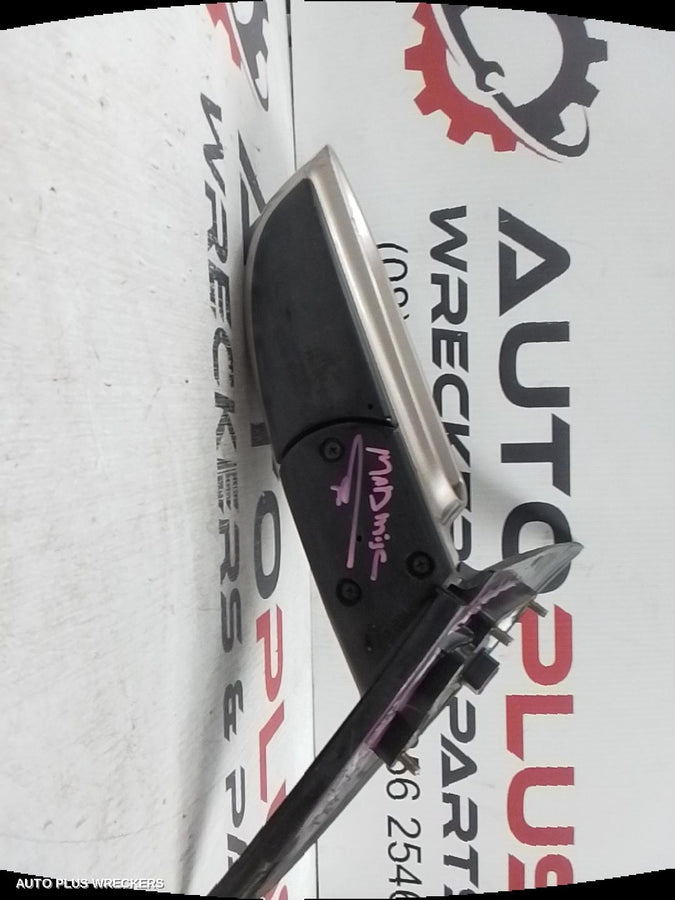 2005-2010 Hyundai Sonata Left Door Mirror