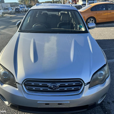 2004 Subaru Outback Right Guard