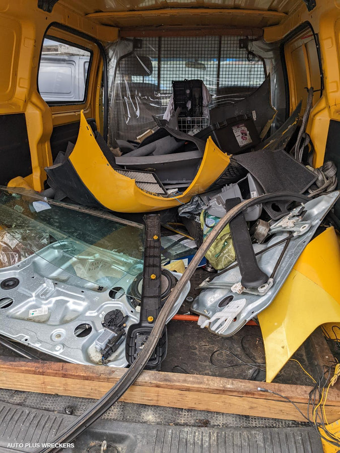 2010 Hyundai Iload/imax Right Guard