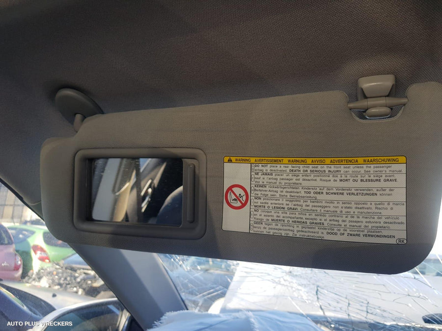 2012 Toyota Aurion Right Front Window Reg Motor