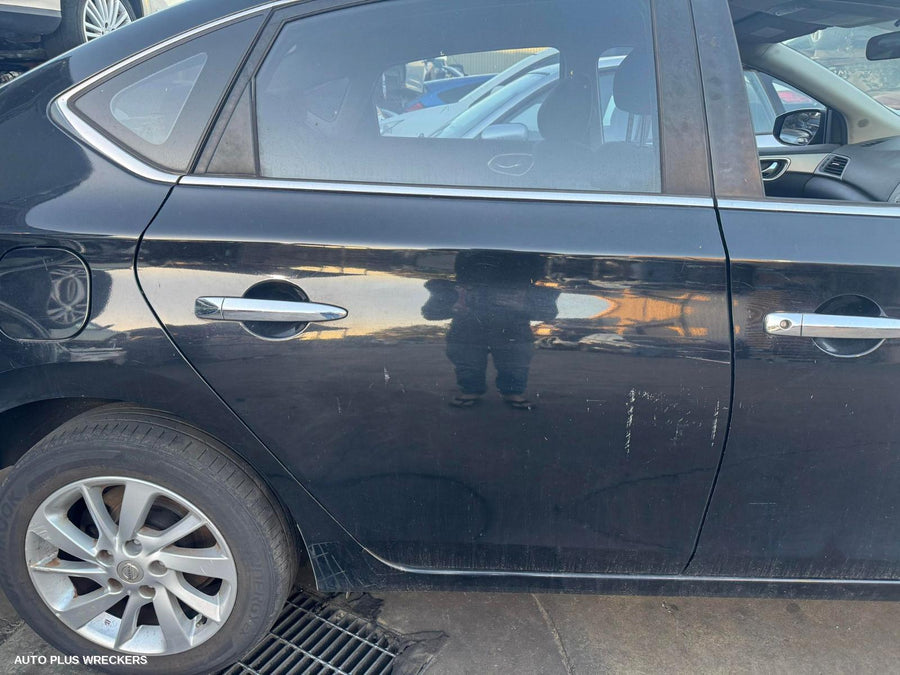 2014 Nissan Pulsar Left Door Mirror