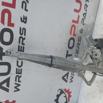 2006-2012 Toyota Aurion Right Front Window Reg Motor