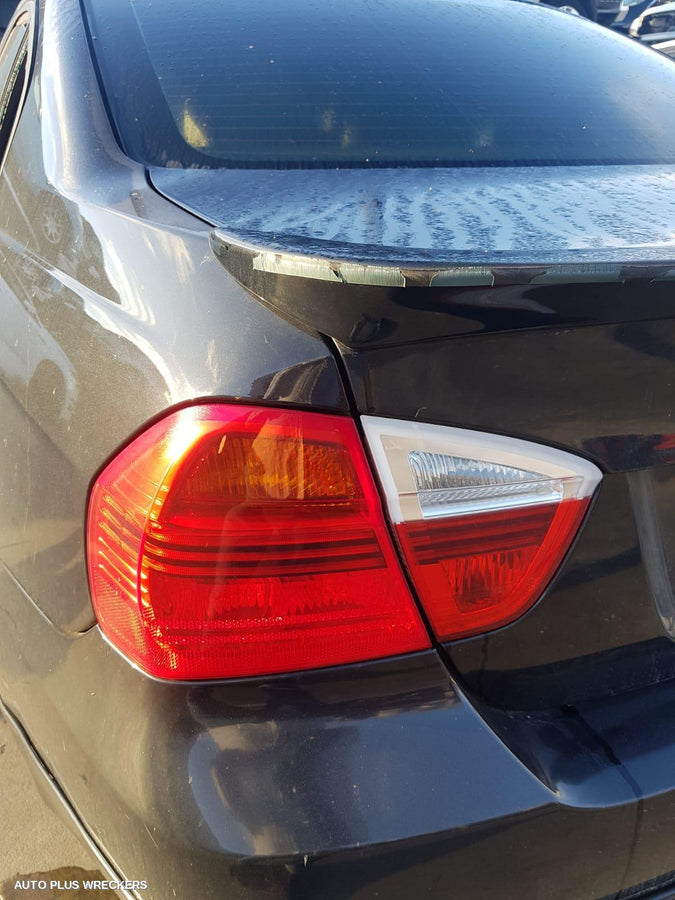 2005 Bmw 3 Series Sunvisor