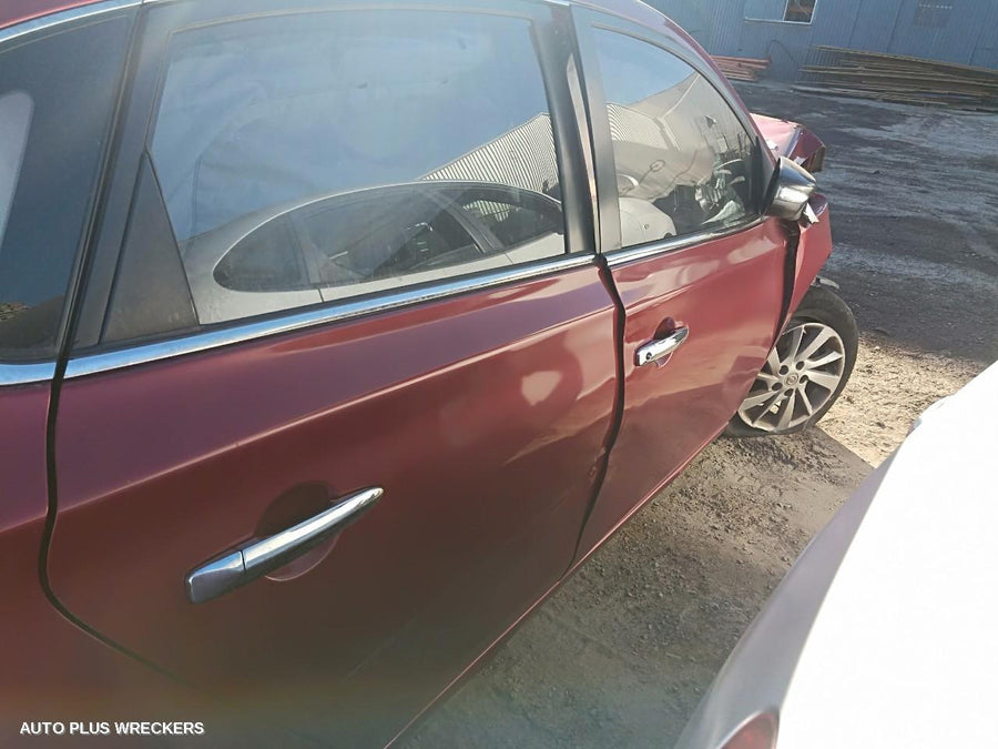 2014 Nissan Pulsar Left Front Door Window
