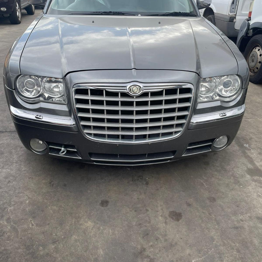 2005-2011 Chrysler 300c Right Rear Door Sliding