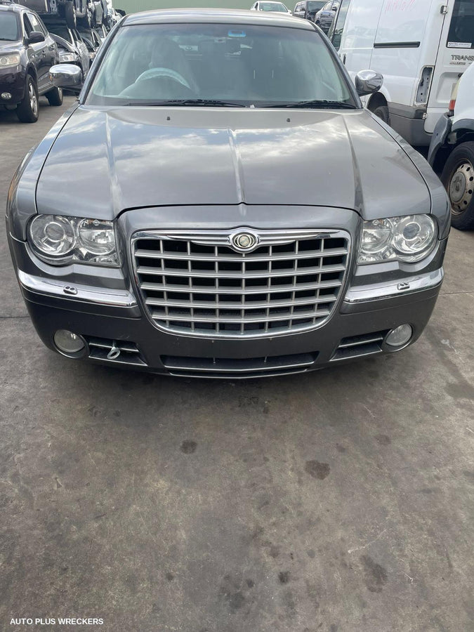 2008 Chrysler 300c Right Front Door