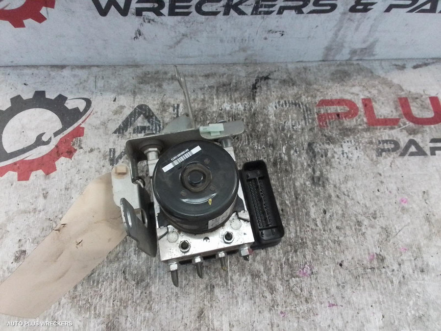 2015-2017 Mitsubishi Lancer Abs Pump Modulator