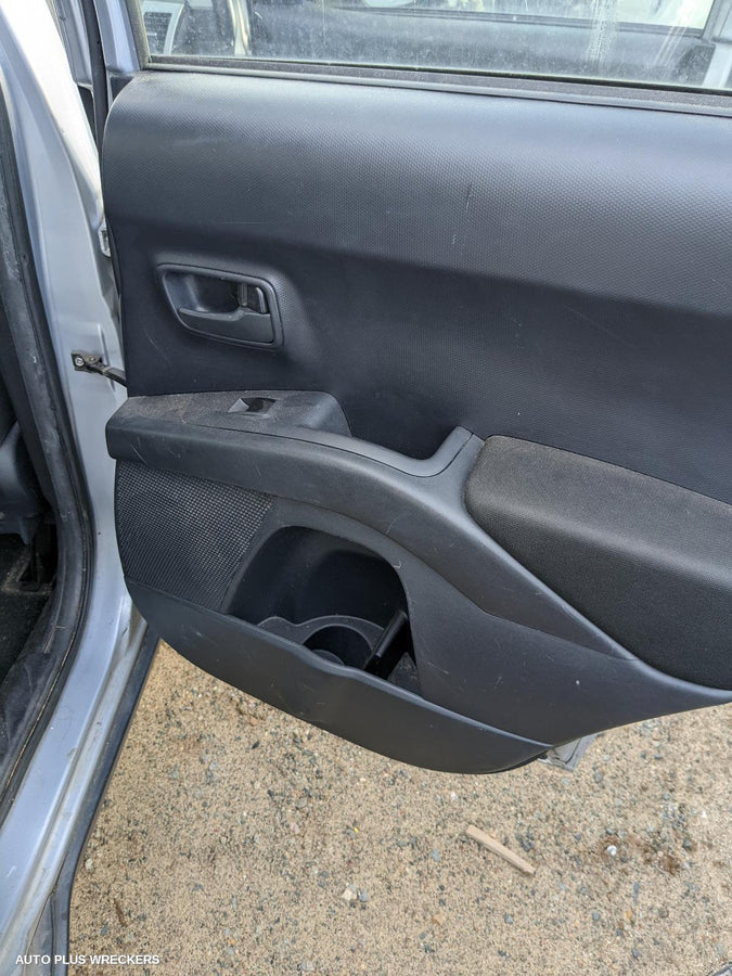 2008 Mitsubishi Outlander Right Door Mirror