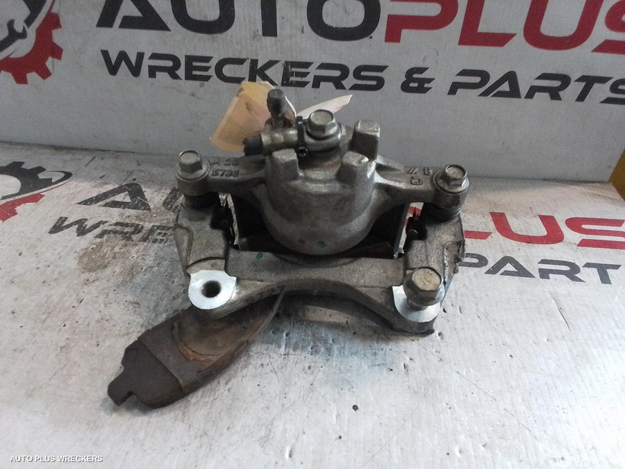 2015-2021 Mitsubishi Outlander Caliper