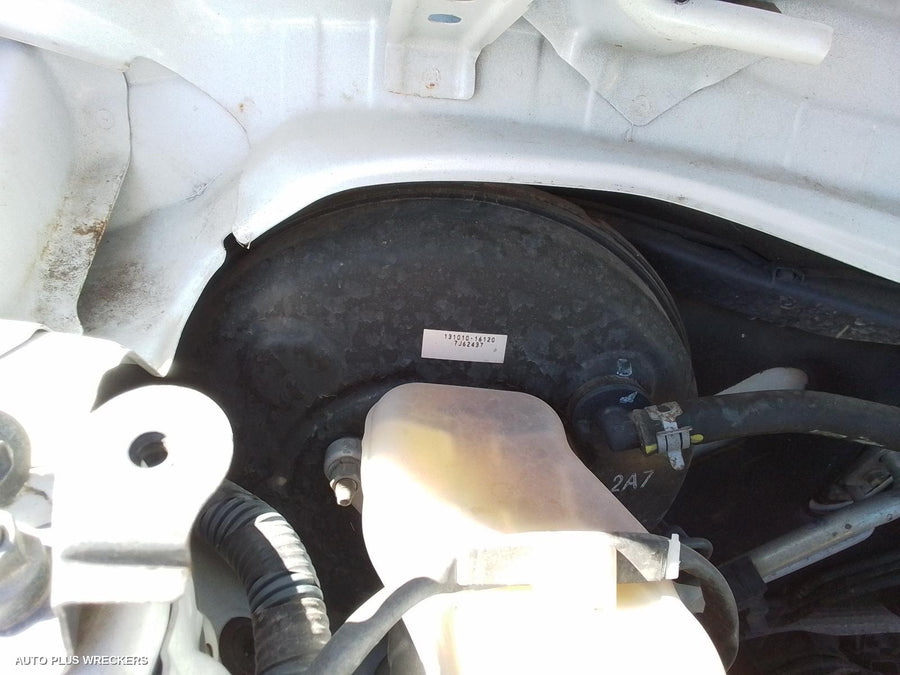 2007 Toyota Corolla Left Front Door