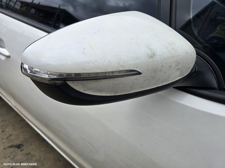 2013-2018 Kia Cerato Pwr Dr Wind Switch