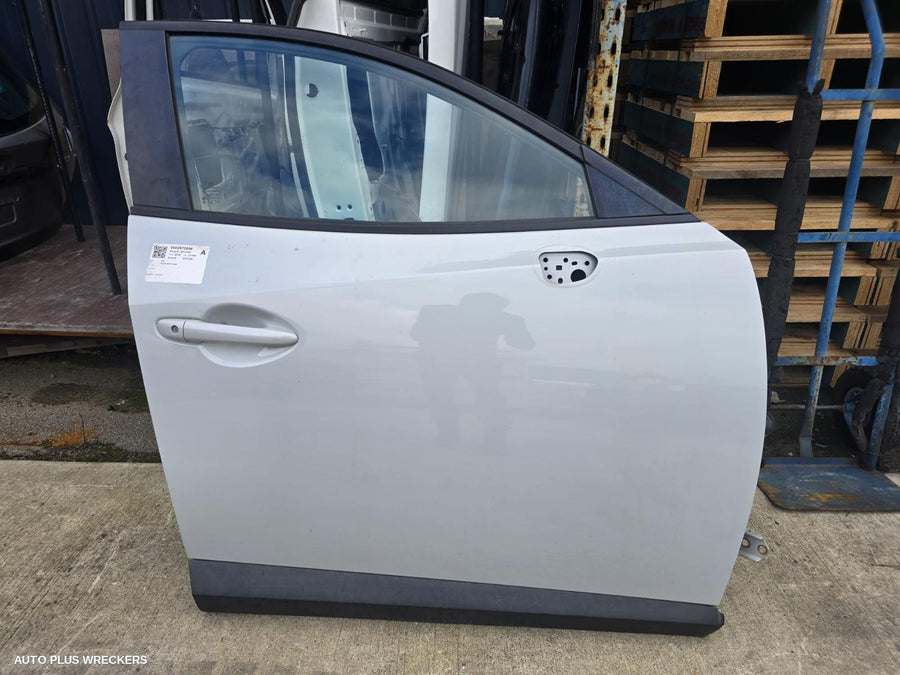 2015-2026 Mazda Cx3 Right Front Door