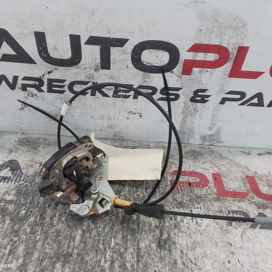 2012 Toyota Landcruiser Door Boot Gate Lock