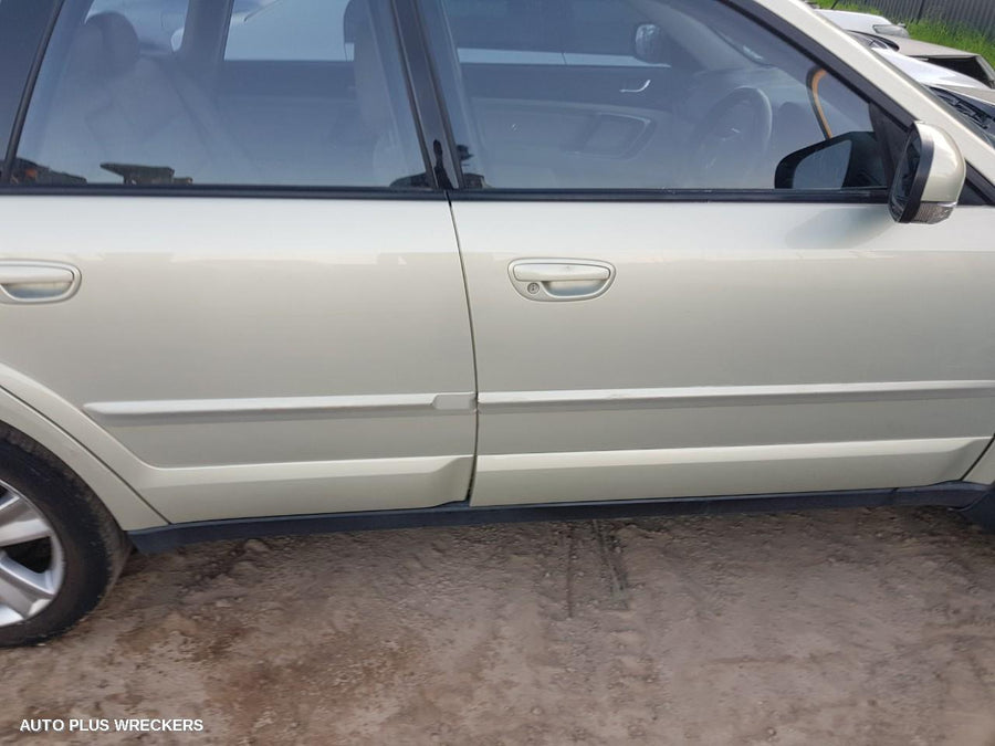 2004 Subaru Outback Left Guard