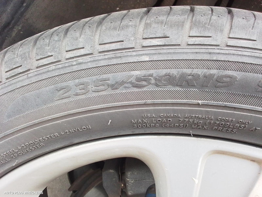 2012 Holden Captiva Washer Bottle