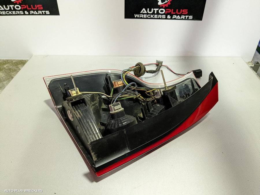 2004 Volvo Xc90 Right Taillight