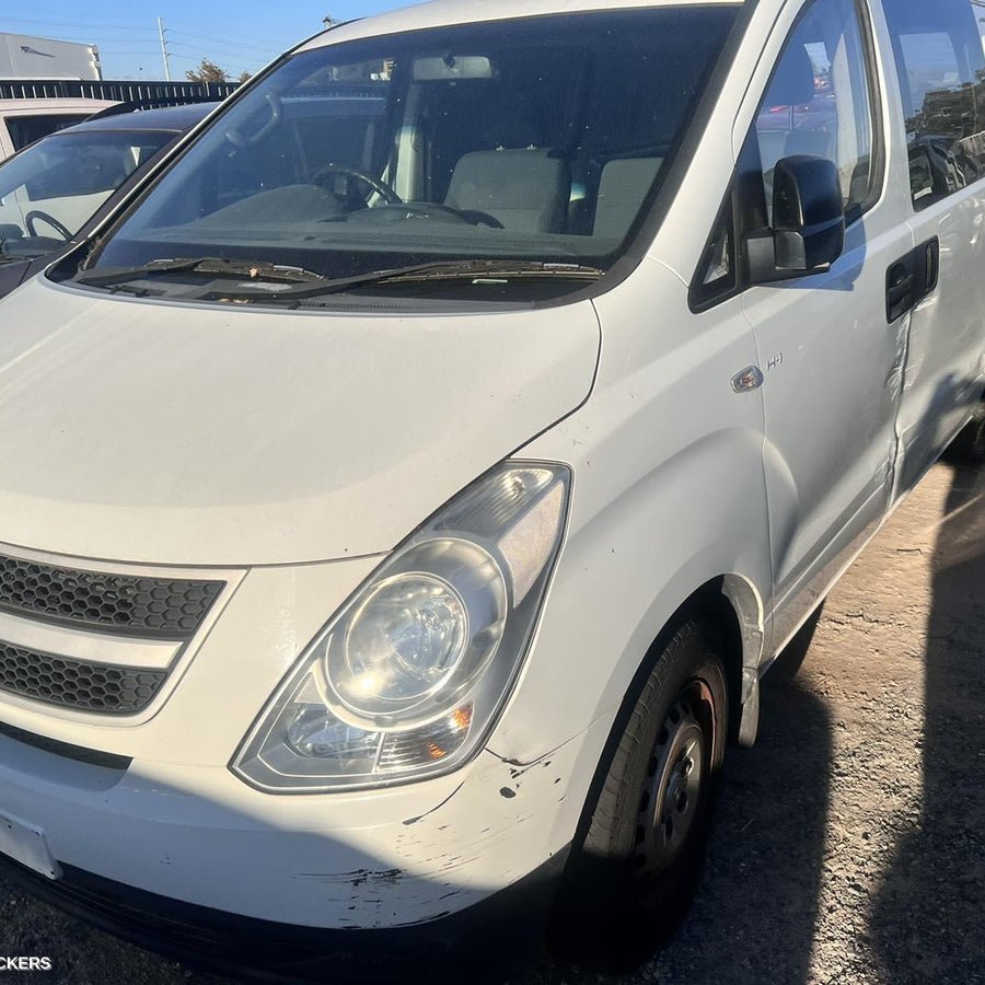 2010 Hyundai Iload/imax Left Door Mirror