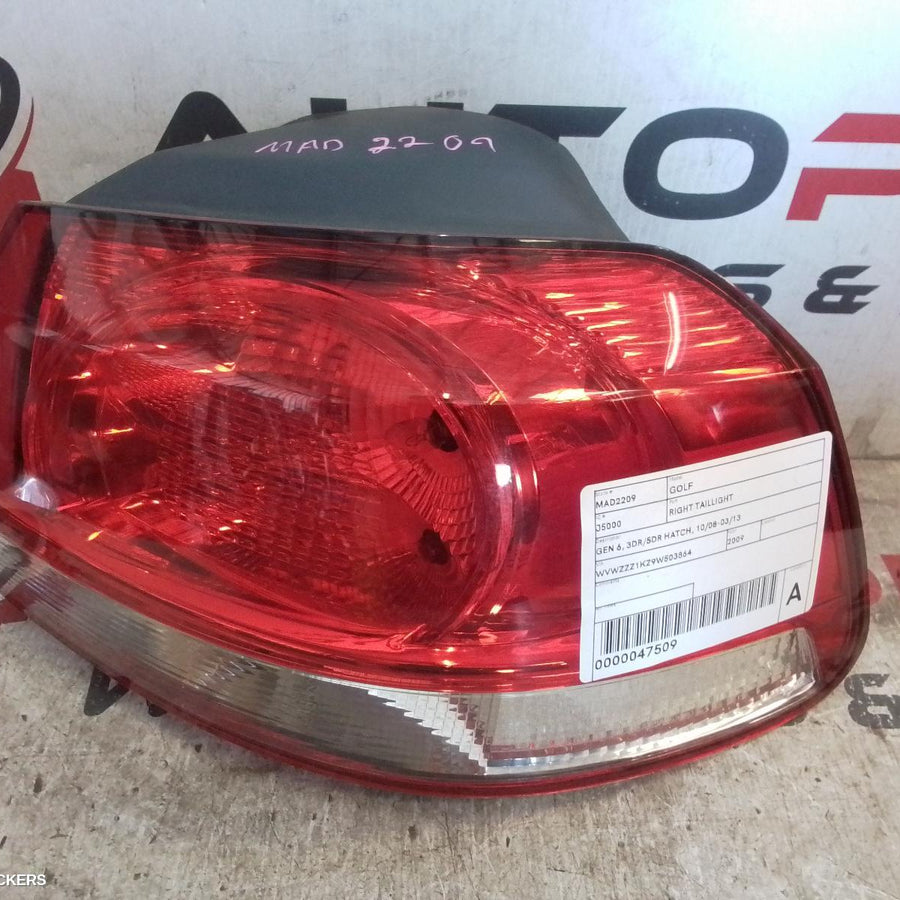 2008-2013 Volkswagen Golf Right Taillight