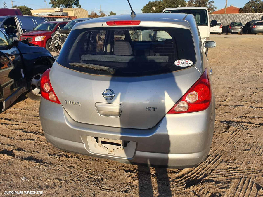 2006 NISSAN TIIDA OVERFLOW BOTTLE