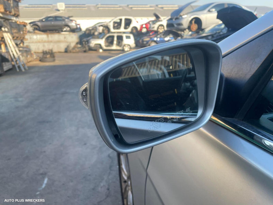 2011 Hyundai I45 Door Boot Gate Lock