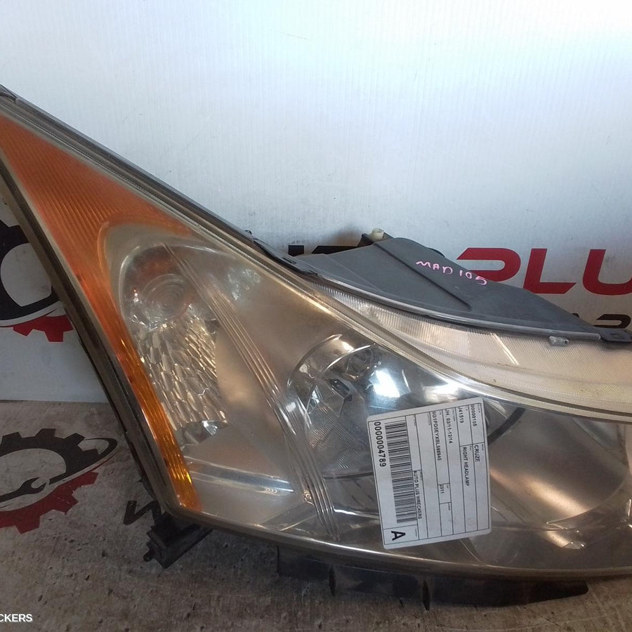 2011-2014 Holden Cruze Right Headlamp