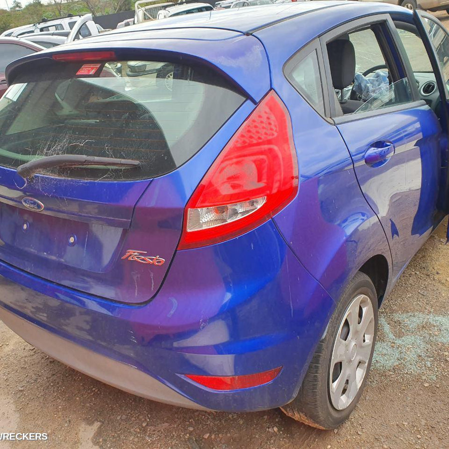2011 Ford Fiesta Left Front Door