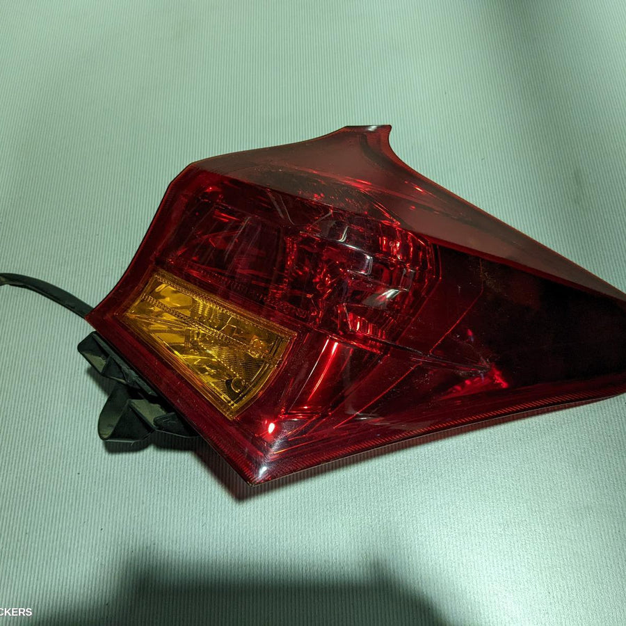 2012-2015 Toyota Corolla Right Taillight