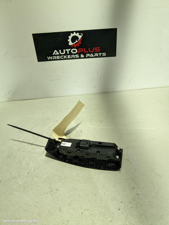 2021 Mazda Cx30 Pwr Dr Wind Switch