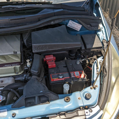 2004-2010 Mitsubishi Grandis Bonnet