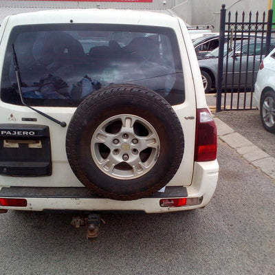 2000-2006 Mitsubishi Pajero Door Boot Gate Lock